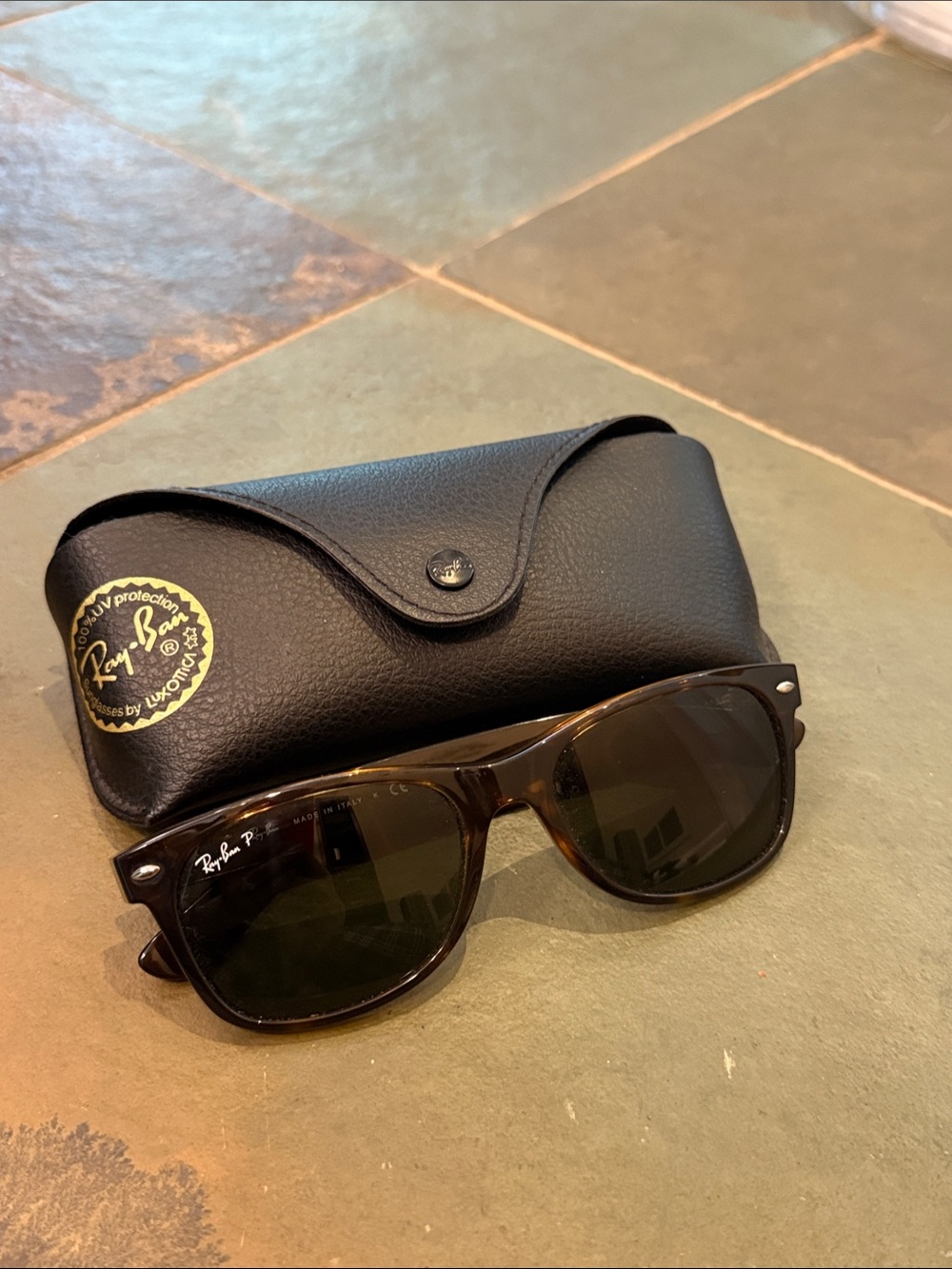 Ray-Ban polarized Sunglasses in Tortoise